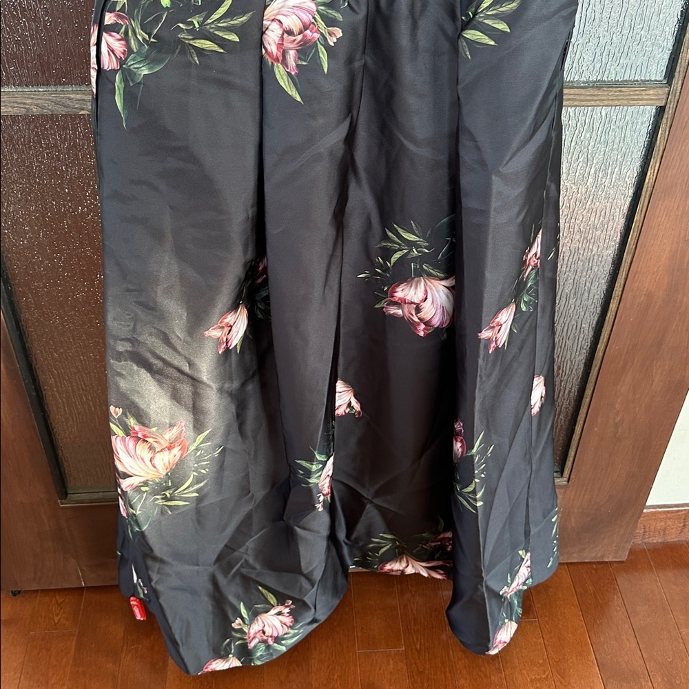 Sachin + Babi Marta Floral Print Belted Satin Gown in size 18W NWT - Picture 12 of 16